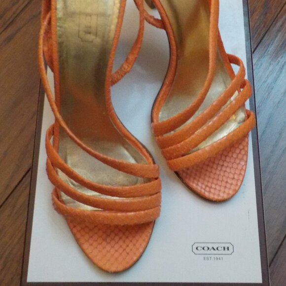 Like New Coach Sandals in Tangerine printed Python Leather SZ 8B - Picture 8 of 13